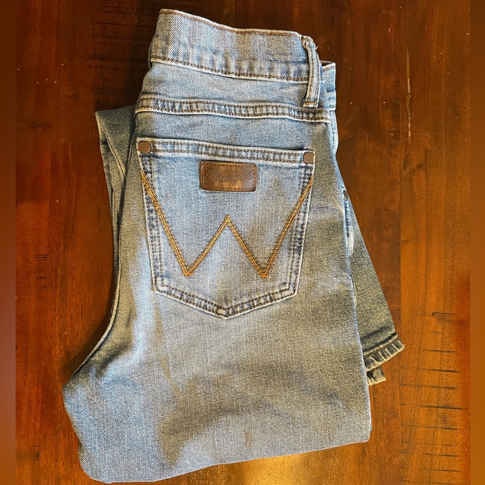 EUC Wrangler Retro Jeans